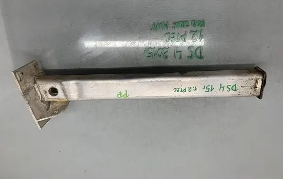 Citroen DS4 Front bumper shock/impact absorber STREFA ZGNIOTU