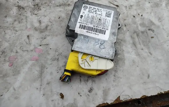 Audi A4 S4 B8 8K Airbag control unit/module 8K0959655B