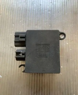 Lexus RX 330 - 350 - 400H Coolant fan relay 8925726020 4993003280