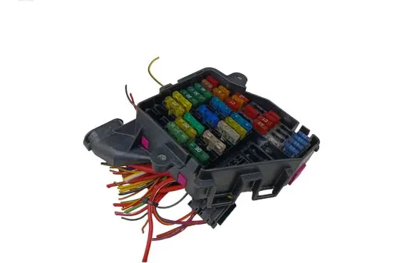 Audi A4 S4 B6 8E 8H Fuse module 8E1941824