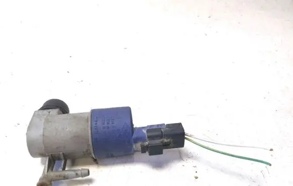 Peugeot Partner Windscreen/windshield washer pump