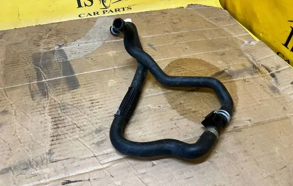 Ford Kuga III Engine coolant pipe/hose PZ1318K579HTA