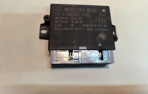 Mercedes-Benz E W212 Parking PDC control unit/module A0009003706 307777