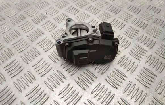 Ford Focus Throttle valve H6BG9F991AA