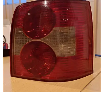 Volkswagen PASSAT B5.5 Rear/tail lights 3B9945096AA