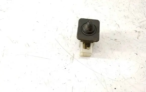 Mercedes-Benz A W168 Front door sensor 1688201910 3911211