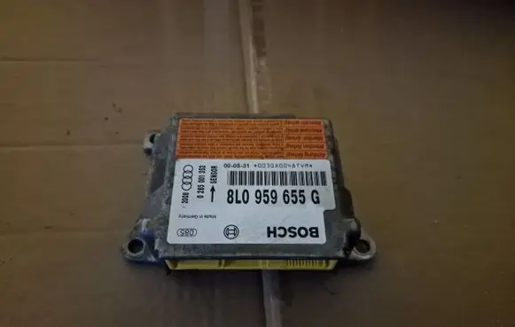 Audi A3 S3 8L Airbag control unit/module 8L0959655G