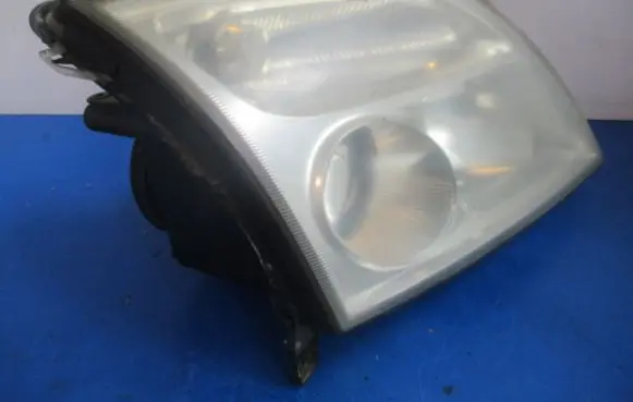 Opel Signum Headlight/headlamp 15588800