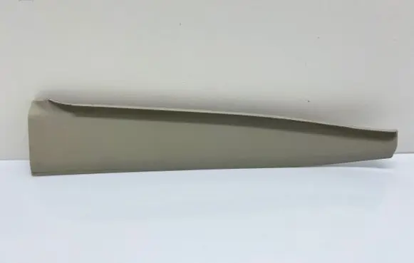 Volvo V40 Front sill trim cover 31102347