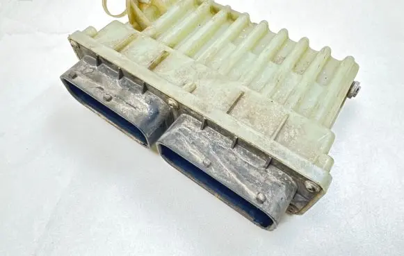 Opel Astra G Coolant fan relay 15427111 24456733