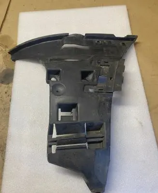 Volvo S60 Front bumper mounting bracket 09190303 2419
