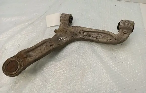 Cadillac CTS Rear upper control arm/wishbone 25684651