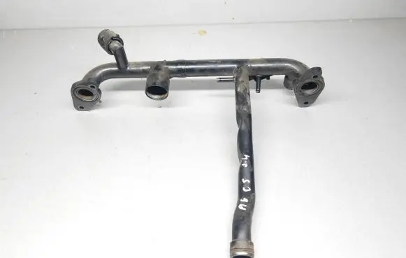 Audi A6 S6 C5 4B Engine coolant pipe/hose 078121071BC