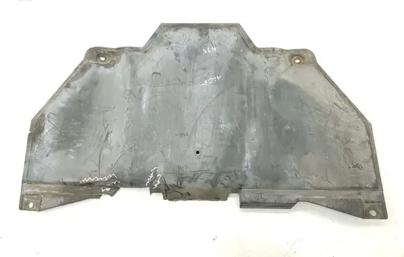Audi A6 S6 C5 4B Engine splash shield/under tray 8E0863824