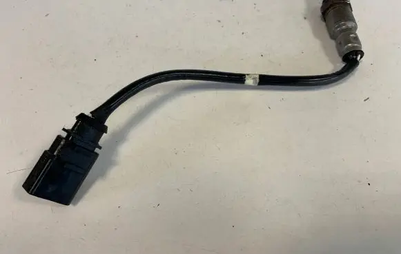 Audi Q7 4M Lambda probe sensor 06E906265AN