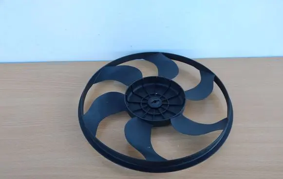 Fiat Stilo Radiator cooling fan shroud 832301000