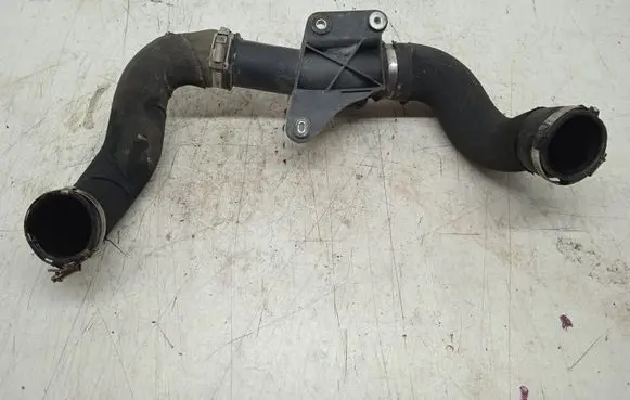 Audi A5 8T 8F Intercooler hose/pipe 8K0145673