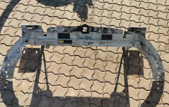 Land Rover Evoque I Top upper radiator support slam panel BJ3200320