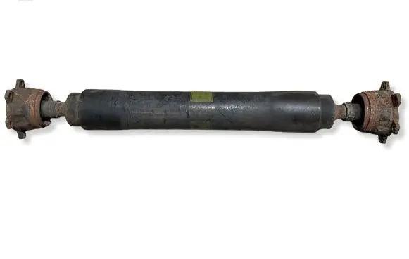 Mitsubishi Pajero Rear driveshaft/prop shaft MR498