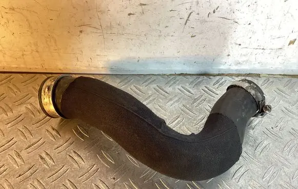 Porsche Cayenne (92A) Intercooler hose/pipe 7P0145967A