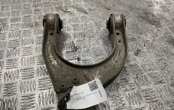 Mercedes-Benz E W211 Front upper control arm/wishbone 