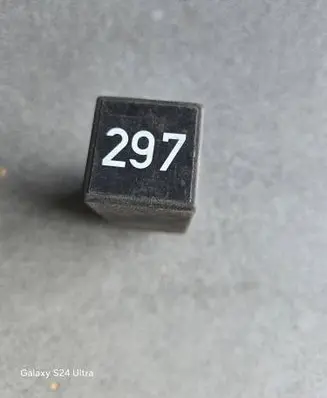 Volkswagen PASSAT B5.5 Other relay 443927351B