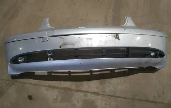 BMW 7 E65 E66 Front bumper pilkas