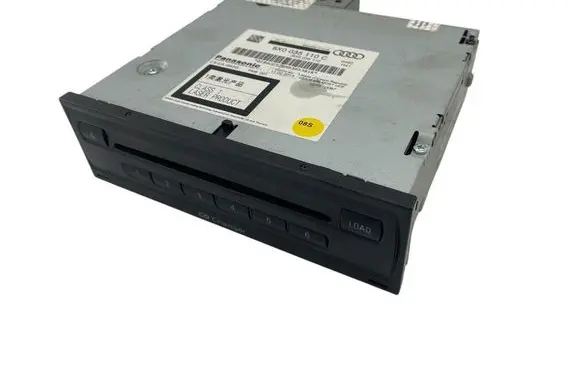 Audi A5 Sportback 8TA CD/DVD changer 8X0035110C