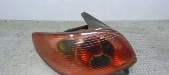 Peugeot 206 Rear/tail lights