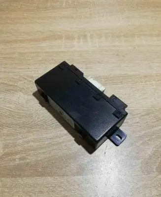 BMW 5 E39 Door control unit/module 6904255
