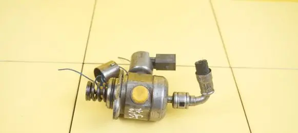 BMW 1 F20 F21 In-tank fuel pump 0261520150 N13B16A