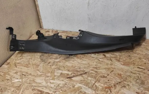 Mercedes-Benz GLC X253 C253 (D) pillar trim (bottom) A2536903501 52089 18321224