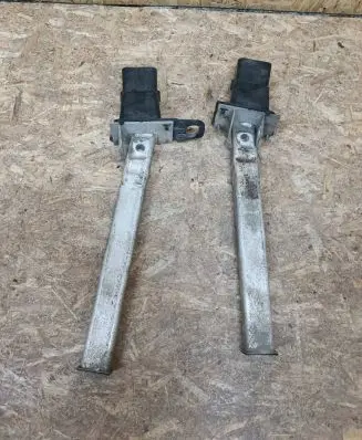 Peugeot 3008 I Front bumper support beam
