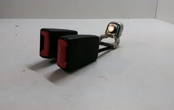Seat Ibiza III (6L) Rear seatbelt buckle 600857488B