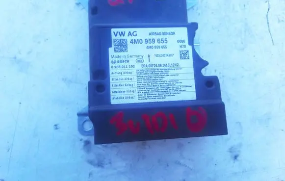 Audi Q7 4M Airbag control unit/module 4M0959655