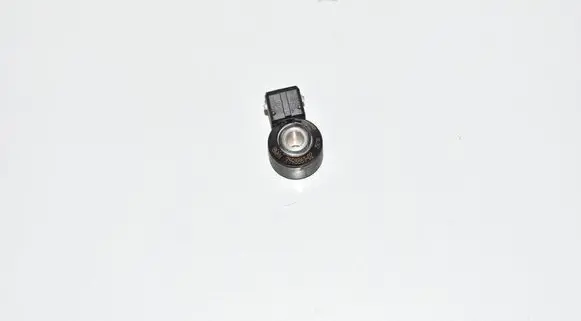 BMW M6 Detonation knock sensor 7598861