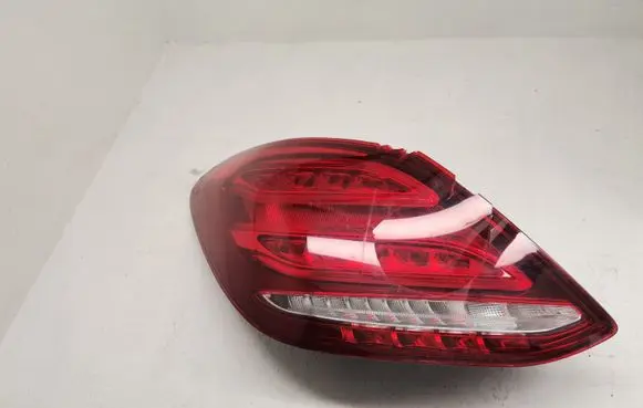 Mercedes-Benz C W205 Rear/tail lights A2059061357