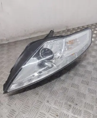Ford Mondeo MK IV Headlight/headlamp BHHU382