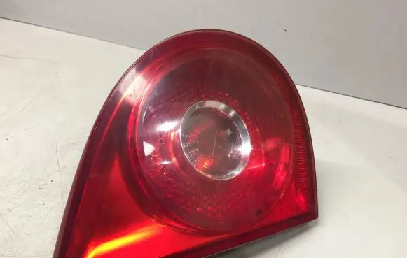 Volkswagen Golf V Tailgate rear/tail lights