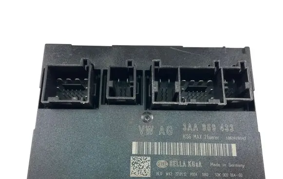 Volkswagen PASSAT CC Other control units/modules 3AA959433