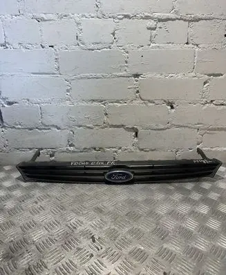 Ford Focus Front grill 98ab8200A