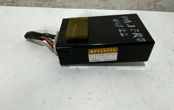 Mitsubishi Pajero Other control units/modules MR460758