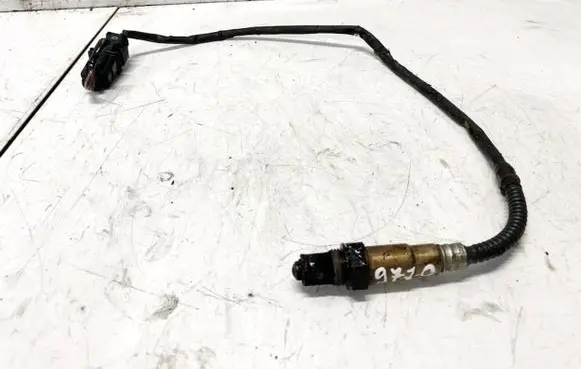 Volkswagen PASSAT B6 Lambda probe sensor 03g906262