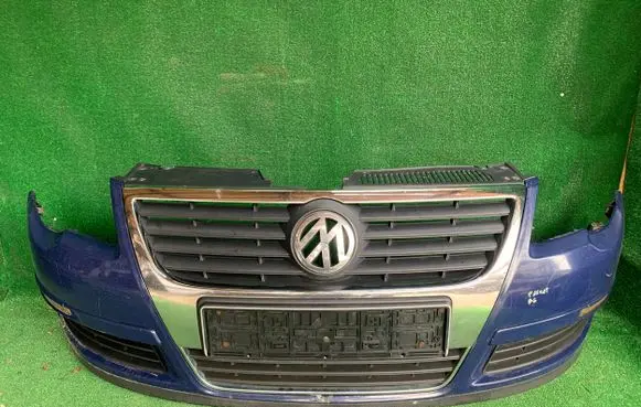 Volkswagen PASSAT B6 Front bumper 3C0807221C