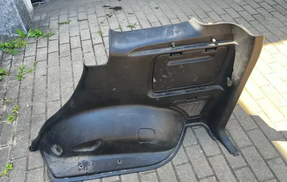 Toyota RAV 4 (XA20) Trunk/boot lower side trim panel 6473042050