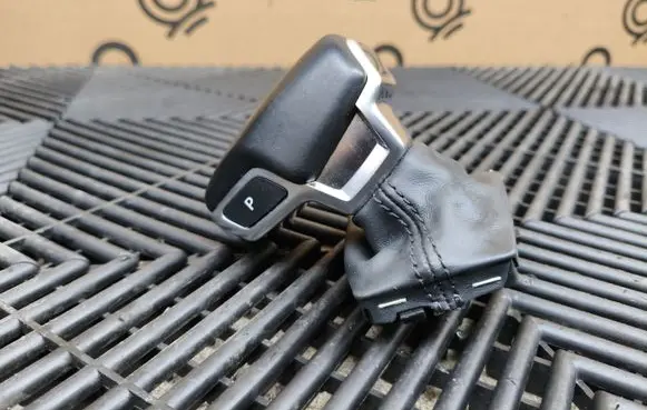 Audi Q7 4M Gear lever shifter trim leather/knob 10009786500
