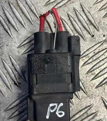 Volkswagen PASSAT B6 Other relay 3c0973721