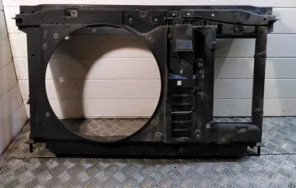 Citroen C4 I Picasso Radiator support slam panel 9658574680 9660046580