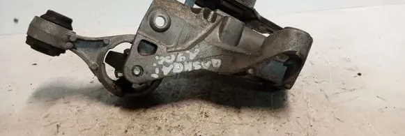 Nissan Qashqai Engine mount vacuum valve 