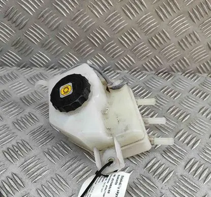 Lexus NX Brake fluid reservoir 4722048230